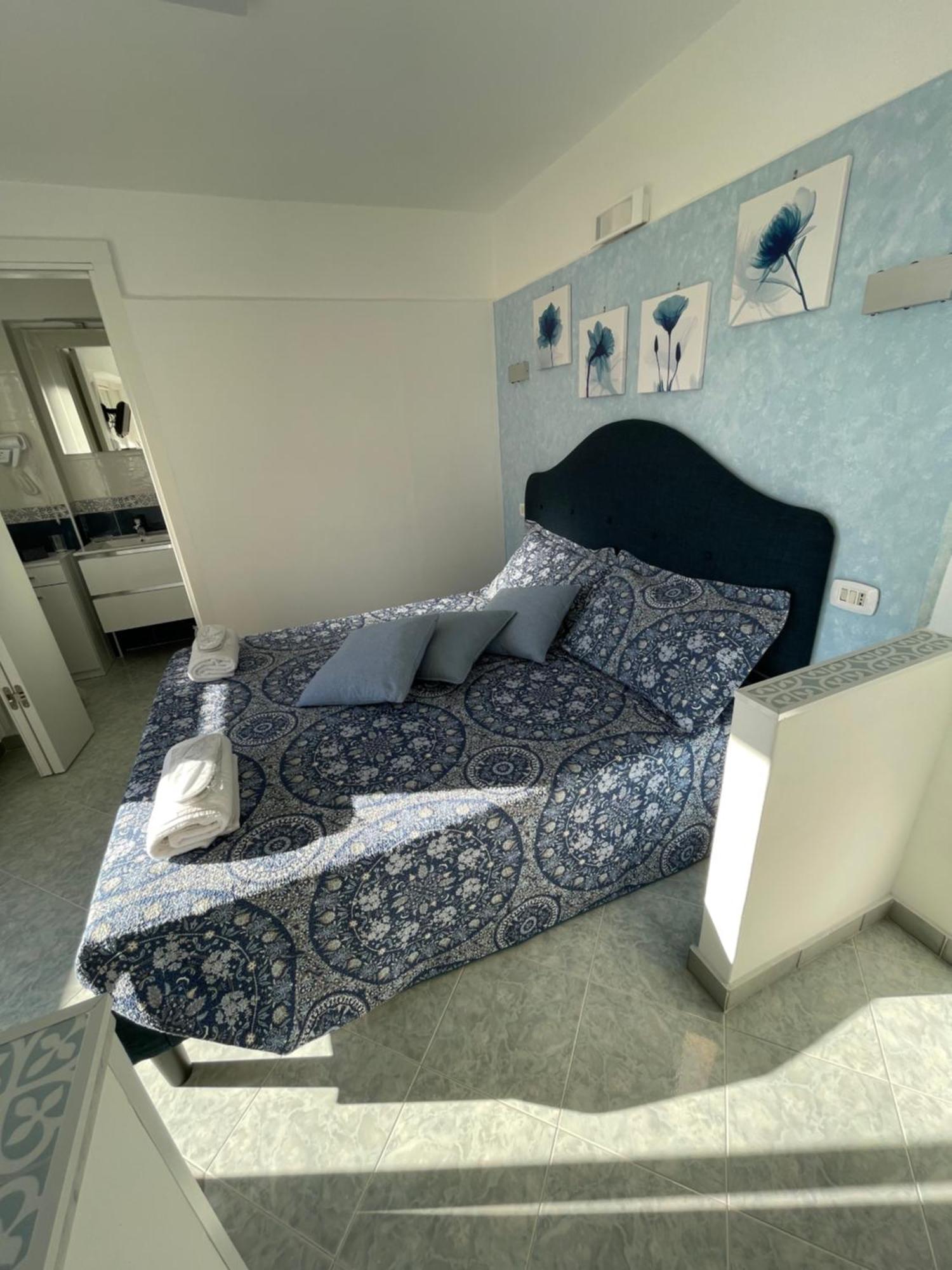 Casa Maria Grazia Camera Vista Mare 阿纳卡普里 外观 照片